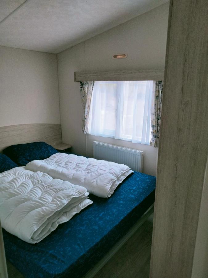 Bj Chalets - De Rug 1 - Vakantiepark Lauwersoog - Luxe Chalet Met Vaatwasser! Vroege Incheck! Екстериор снимка
