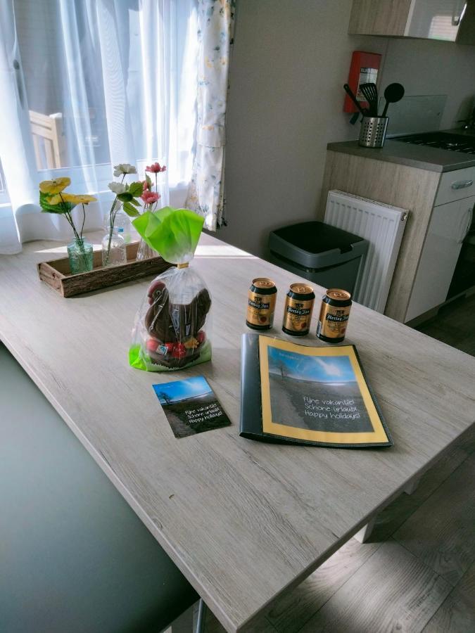 Bj Chalets - De Rug 1 - Vakantiepark Lauwersoog - Luxe Chalet Met Vaatwasser! Vroege Incheck! Екстериор снимка