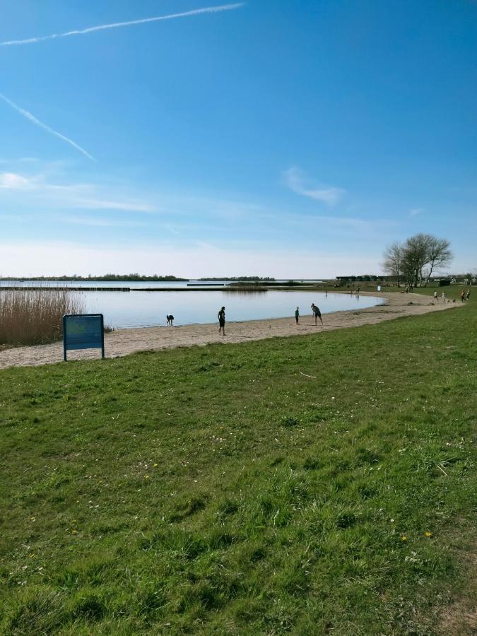 Bj Chalets - De Rug 1 - Vakantiepark Lauwersoog - Luxe Chalet Met Vaatwasser! Vroege Incheck! Екстериор снимка