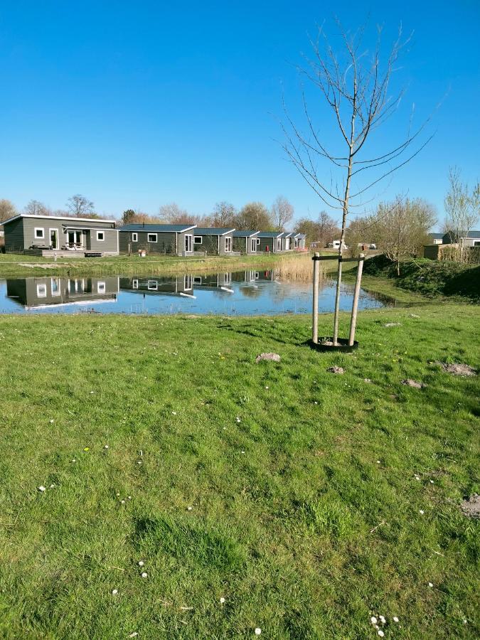 Bj Chalets - De Rug 1 - Vakantiepark Lauwersoog - Luxe Chalet Met Vaatwasser! Vroege Incheck! Екстериор снимка